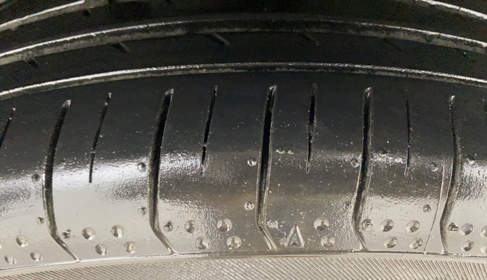 2020 Ford Ecosport TITANIUM 1.5L DIESEL, Diesel, Manual, 99,361 km, Right Front Tyre Tread