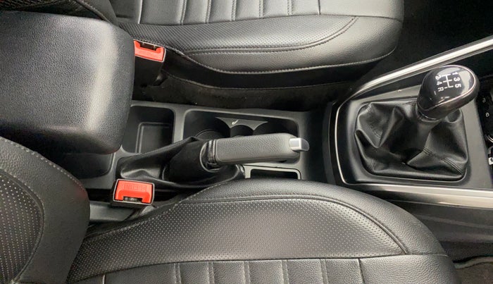 2020 Ford Ecosport TITANIUM 1.5L DIESEL, Diesel, Manual, 99,361 km, Gear Lever