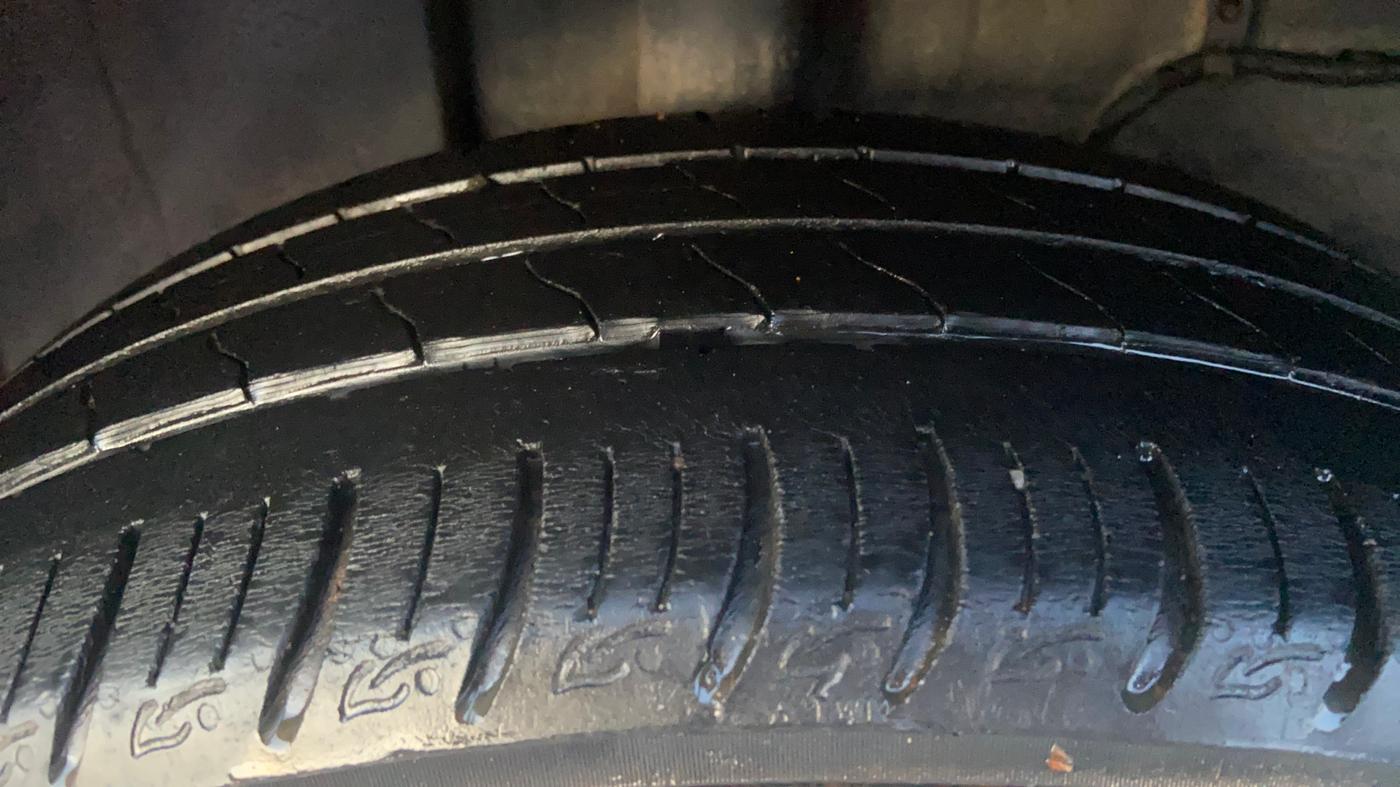 2021 Tata ALTROZ XM PLUS PETROL, Petrol, Manual, 62,646 km, Right Rear Tyre Tread