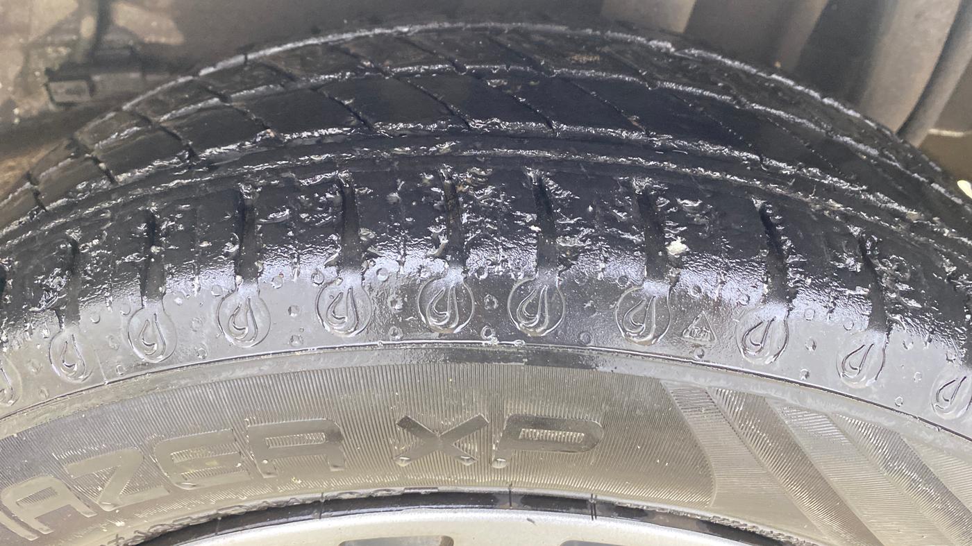2023 Tata Tiago XZ PLUS CNG, CNG, Manual, 17,118 km, Left Rear Tyre Tread