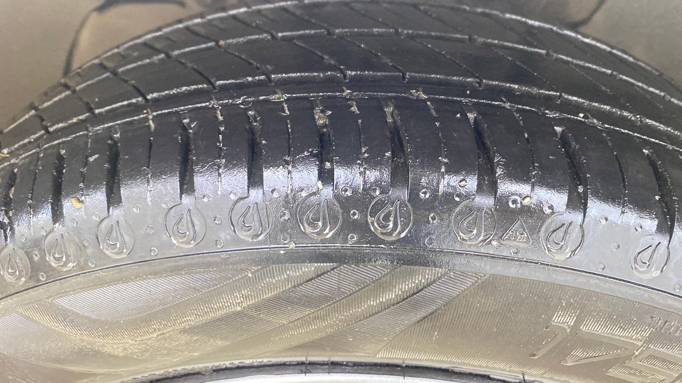 2023 Tata Tiago XZ PLUS CNG, CNG, Manual, 17,118 km, Left Front Tyre Tread