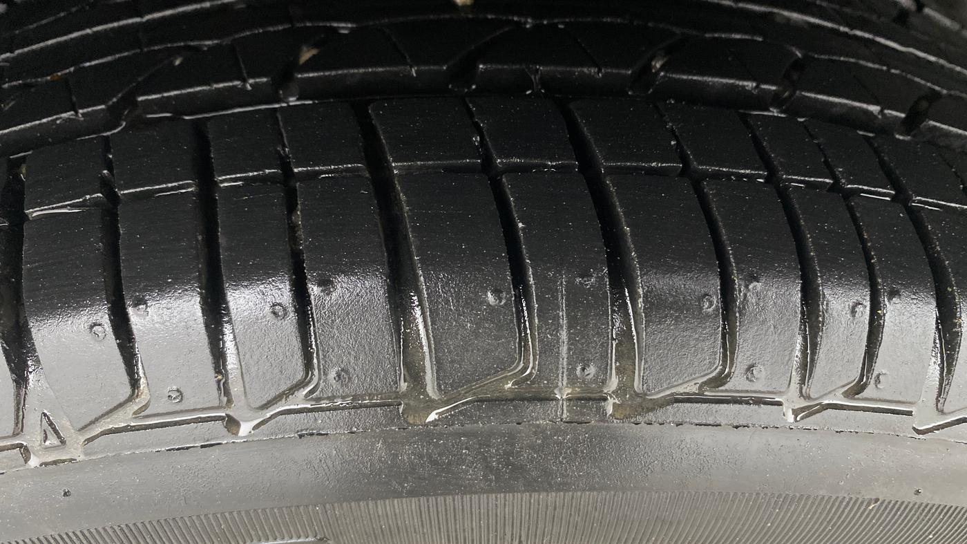 2022 Tata TIGOR XZA PLUS PETROL, Petrol, Automatic, 15,839 km, Right Rear Tyre Tread