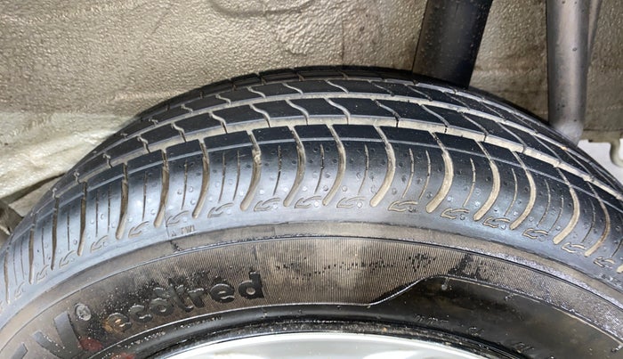 2022 Maruti S PRESSO VXI+, Petrol, Manual, 216 km, Left Rear Tyre Tread