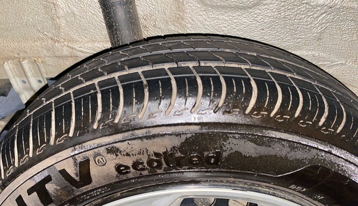 2022 Maruti S PRESSO VXI+, Petrol, Manual, 216 km, Right Rear Tyre Tread