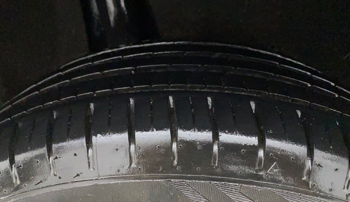 2021 Maruti Baleno ZETA PETROL 1.2, Petrol, Manual, 12,234 km, Right Rear Tyre Tread