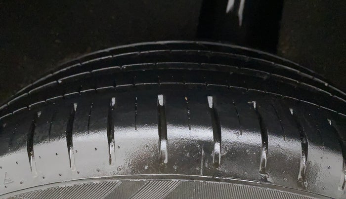 2021 Maruti Baleno ZETA PETROL 1.2, Petrol, Manual, 12,234 km, Left Rear Tyre Tread