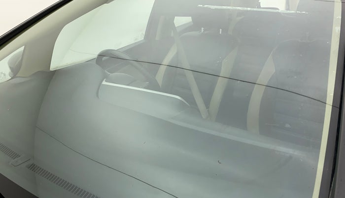 2017 Honda Jazz 1.2L I-VTEC V AT, Petrol, Automatic, 95,055 km, Front windshield - Minor spot on windshield