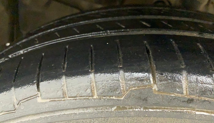 2017 Honda Jazz 1.2L I-VTEC V AT, Petrol, Automatic, 95,055 km, Left Front Tyre Tread