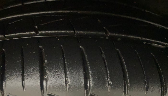 2017 Maruti Celerio ZXI AMT, Petrol, Automatic, 47,425 km, Right Front Tyre Tread