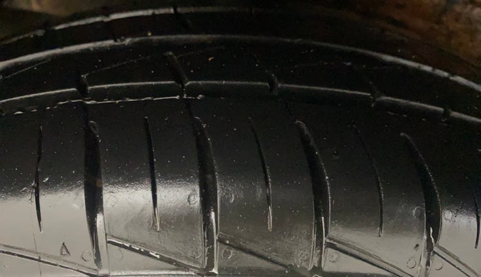 2017 Maruti Celerio ZXI AMT, Petrol, Automatic, 47,425 km, Right Rear Tyre Tread