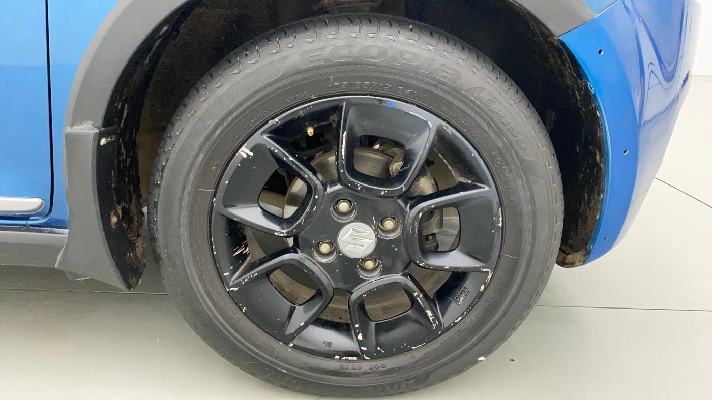 2017 Maruti IGNIS ZETA 1.2 AMT DUAL TONE, Petrol, Automatic, 29,406 km, Right Front Wheel