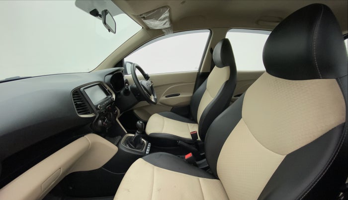 2019 Hyundai NEW SANTRO SPORTZ 1.1, Petrol, Manual, 17,802 km, Right Side Front Door Cabin