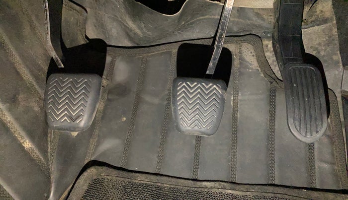 2022 Toyota Innova Crysta 2.7 VX 7 STR, Petrol, Manual, 60,927 km, Pedals