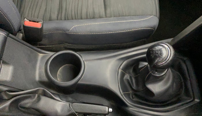 2022 Toyota Innova Crysta 2.7 VX 7 STR, Petrol, Manual, 60,927 km, Gear Lever