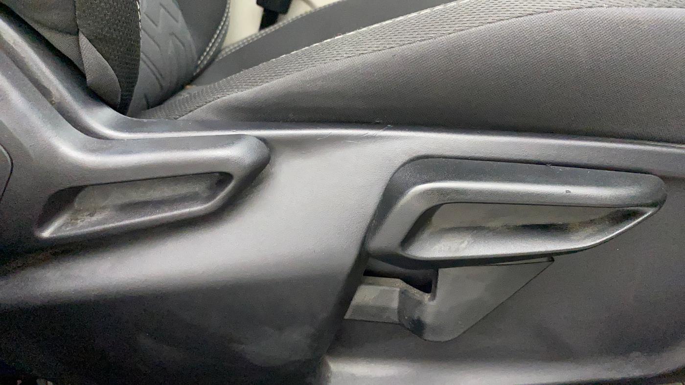 2023 Tata NEXON XZ PLUS PETROL, Petrol, Manual, 11,007 km, Driver Side Adjustment Panel