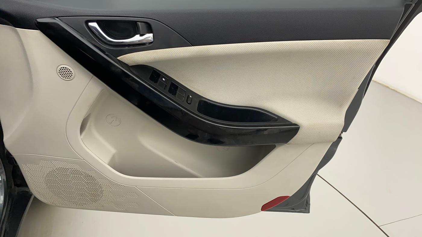 2023 Tata NEXON XZ PLUS PETROL, Petrol, Manual, 11,007 km, Driver Side Door Panels Control
