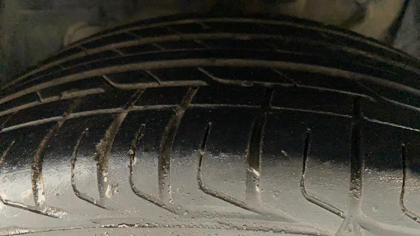 2023 Tata NEXON XZ PLUS PETROL, Petrol, Manual, 11,007 km, Left Front Tyre Tread