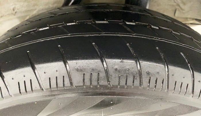 2019 Honda Amaze 1.2 SMT I VTEC, Petrol, Manual, 23,083 km, Left Rear Tyre Tread