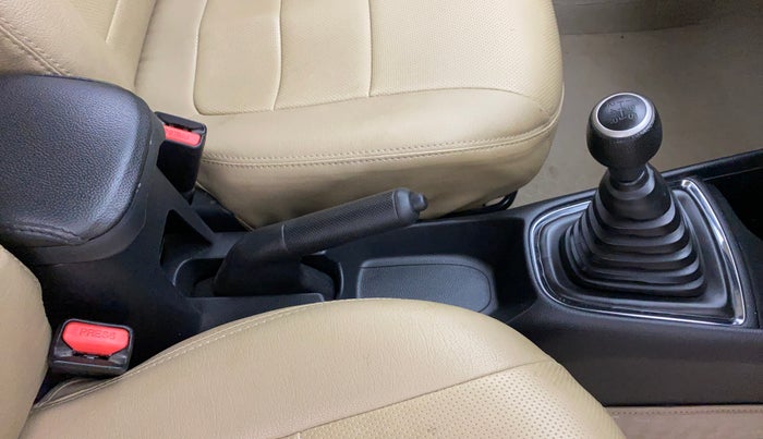 2019 Honda Amaze 1.2 SMT I VTEC, Petrol, Manual, 23,083 km, Gear Lever