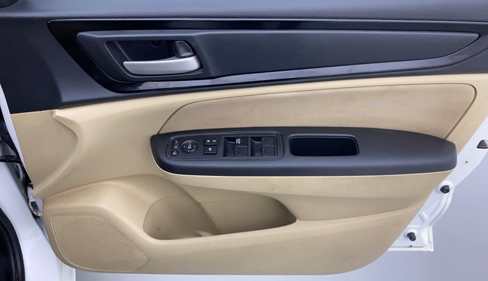 2019 Honda Amaze 1.2 SMT I VTEC, Petrol, Manual, 23,083 km, Driver Side Door Panels Control