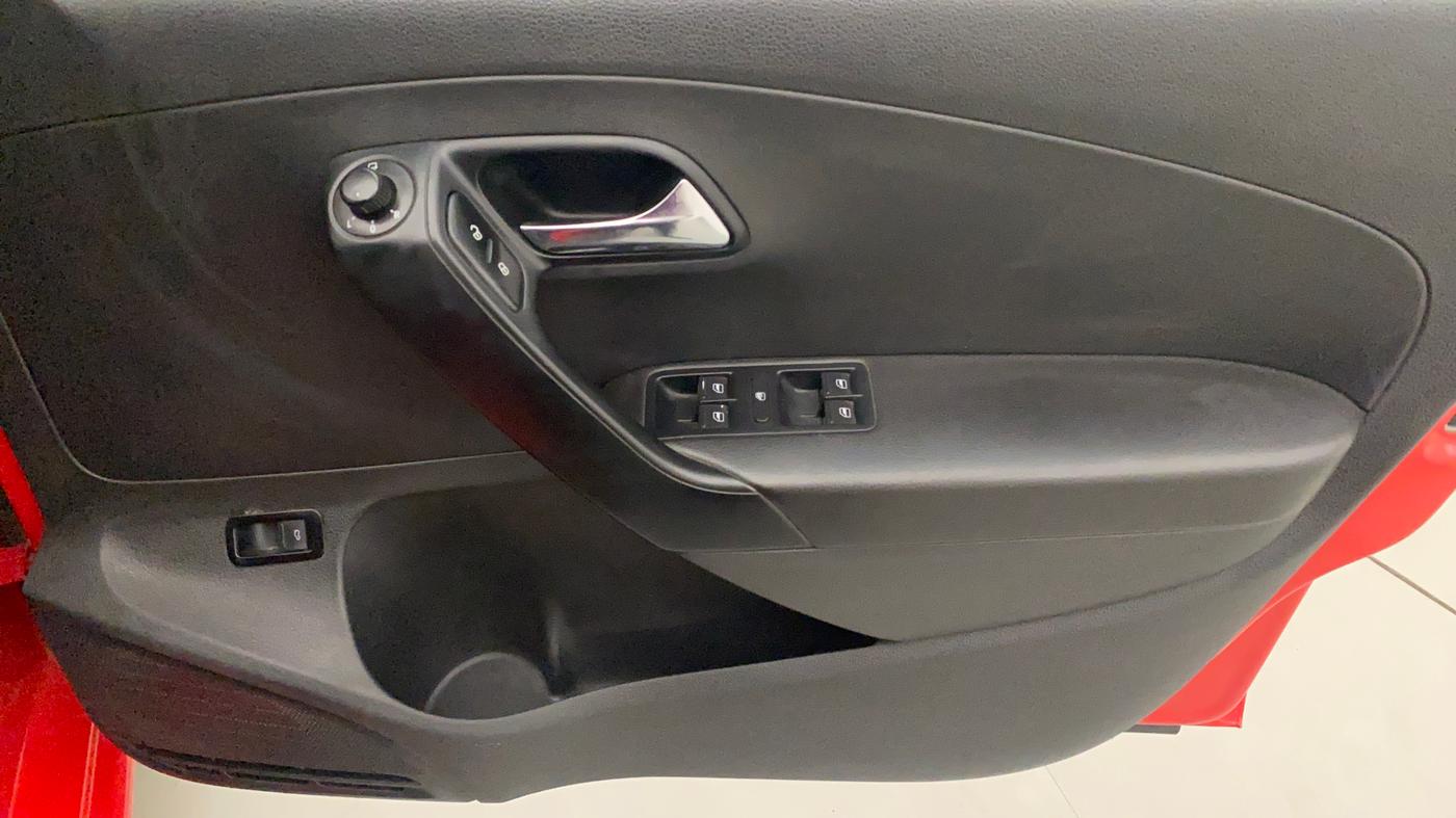 2018 Skoda Rapid STYLE 1.5 TDI AT, Diesel, Automatic, 74,879 km, Driver Side Door Panels Control