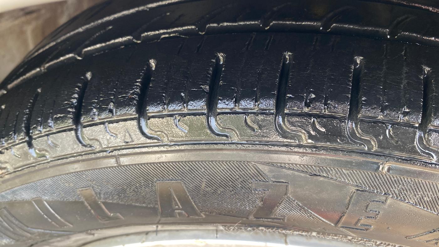2018 Hyundai Xcent SX 1.2, Petrol, Manual, 59,245 km, Right Front Tyre Tread