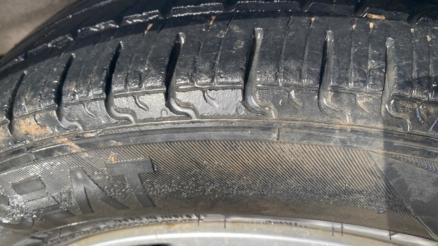 2018 Hyundai Xcent SX 1.2, Petrol, Manual, 59,245 km, Left Front Tyre Tread
