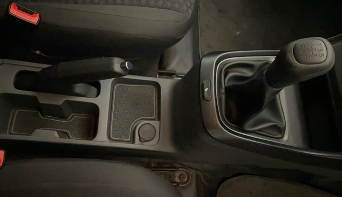 2021 Tata ALTROZ XE PETROL, Petrol, Manual, 36,796 km, Gear Lever