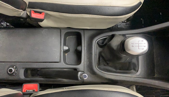 2021 Renault TRIBER RXZ, Petrol, Manual, 68,580 km, Gear Lever