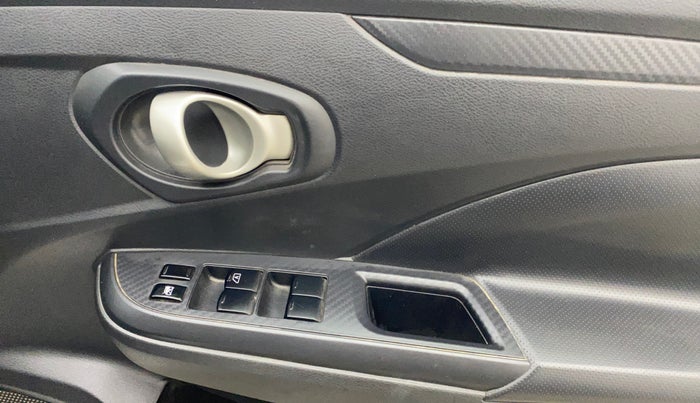 2018 Datsun Go Plus T(O), Petrol, Manual, 94,167 km, Driver Side Door Panels Control