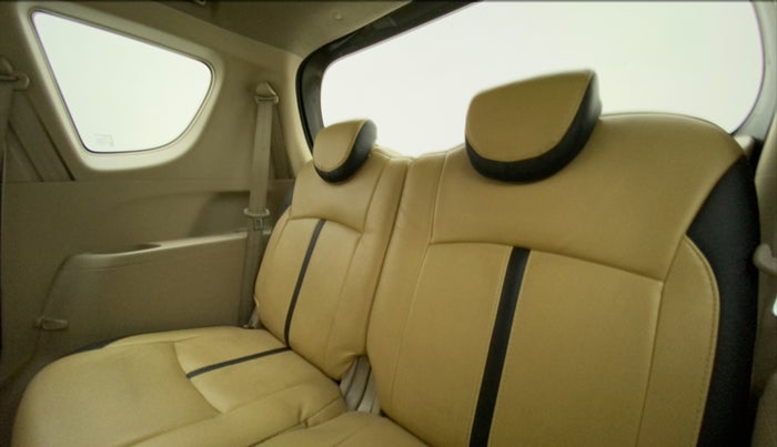 2017 Maruti Ertiga VXI, Petrol, Manual, 61,244 km, Third Seat Row ( optional )