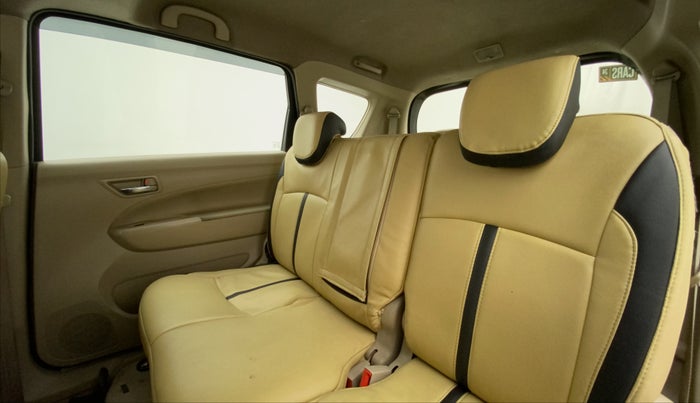 2017 Maruti Ertiga VXI, Petrol, Manual, 61,244 km, Right Side Rear Door Cabin