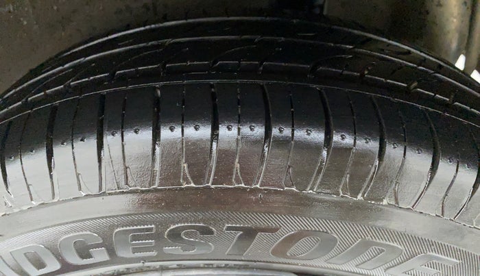 2015 Maruti Celerio ZXI D, Petrol, Manual, 39,916 km, Left Rear Tyre Tread