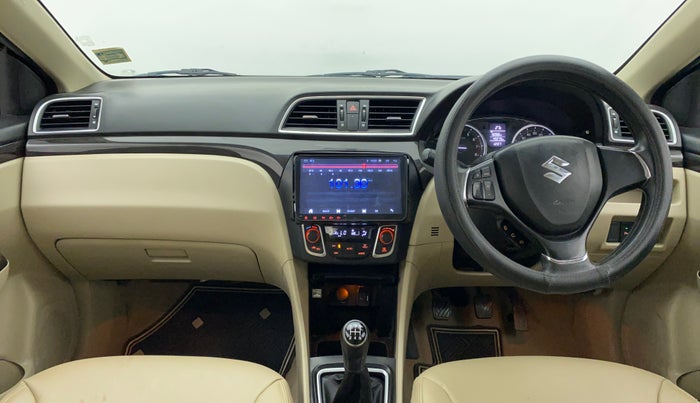 2015 Maruti Ciaz ZXI, Petrol, Manual, 45,079 km, Dashboard