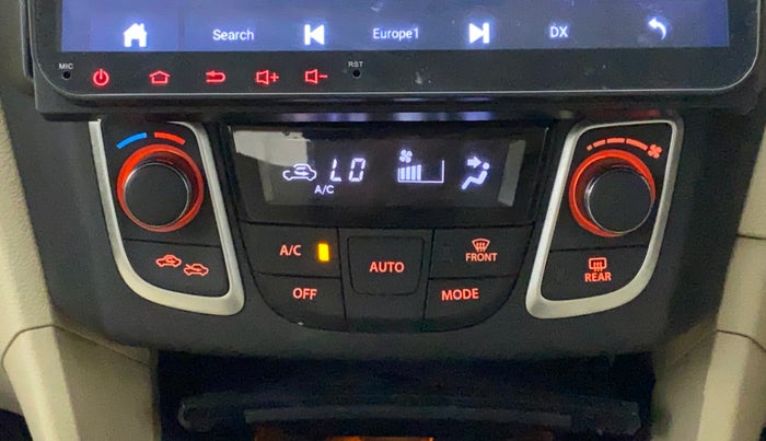 2015 Maruti Ciaz ZXI, Petrol, Manual, 45,079 km, Automatic Climate Control
