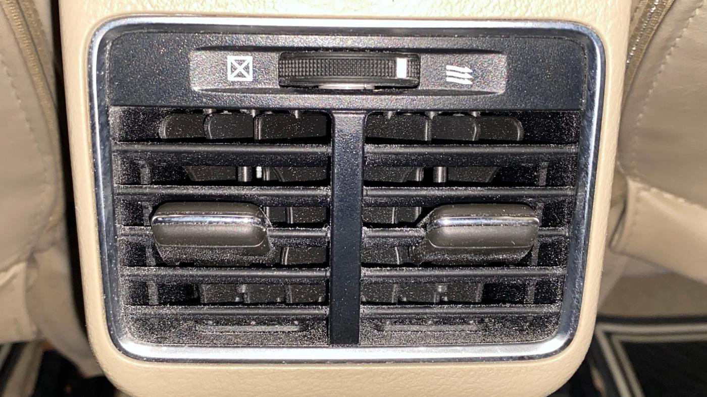 2015 Maruti Ciaz ZXI, Petrol, Manual, 45,079 km, Rear AC Vents