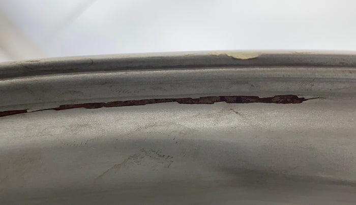2015 Maruti Ciaz ZXI, Petrol, Manual, 45,079 km, Bonnet (hood) - Slight discolouration