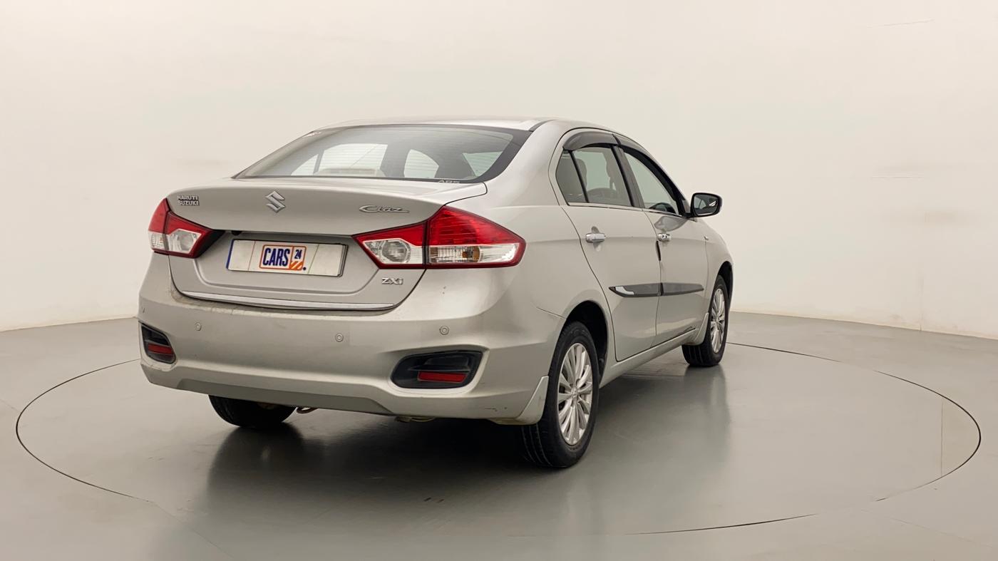 2015 Maruti Ciaz ZXI, Petrol, Manual, 45,079 km, Right Back Diagonal