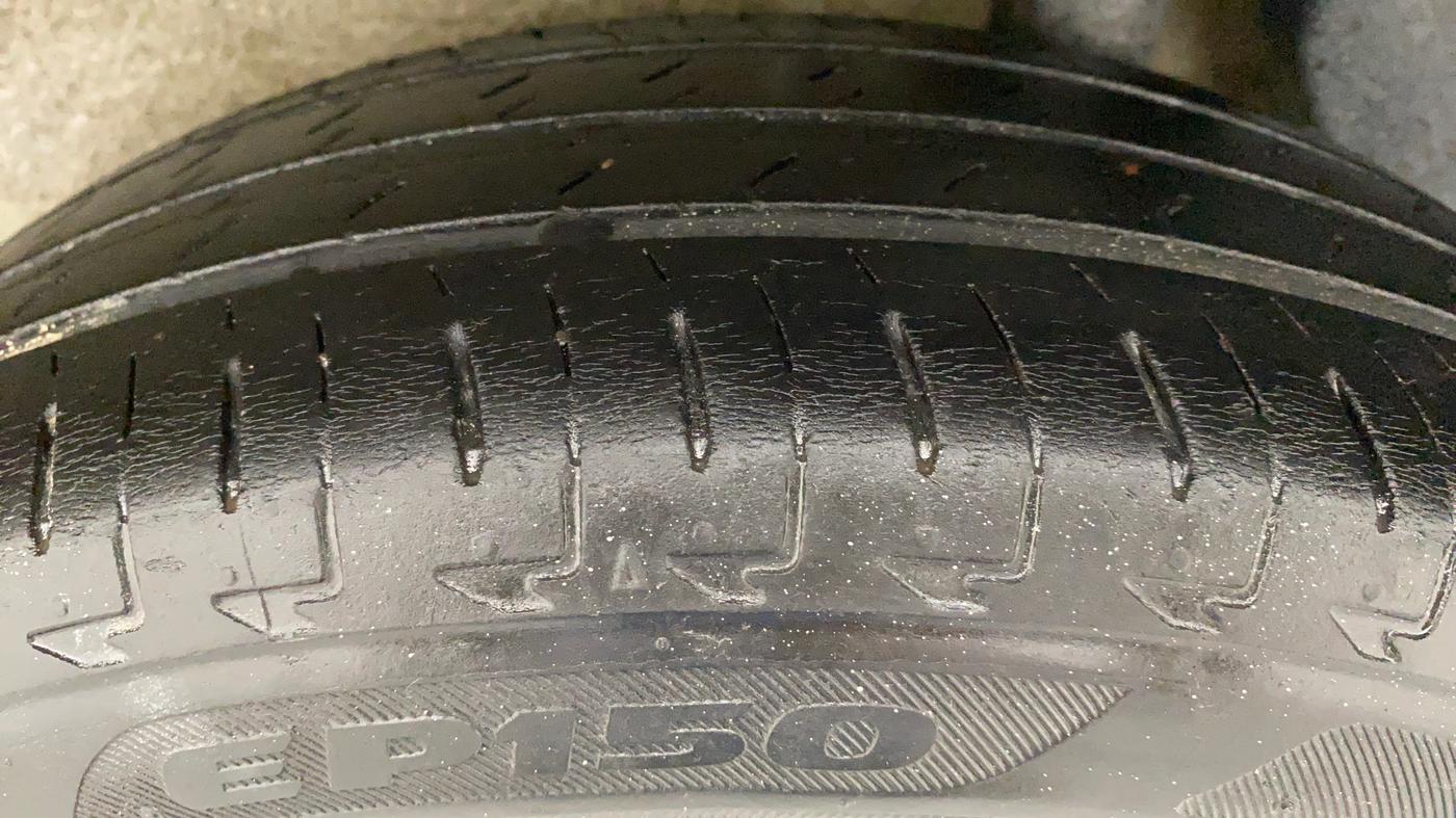 2019 Maruti IGNIS DELTA 1.2 K12 AMT, Petrol, Automatic, 34,528 km, Left Rear Tyre Tread