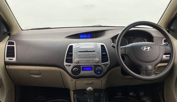 2010 Hyundai i20 MAGNA O 1.2, Petrol, Manual, 61,194 km, Dashboard