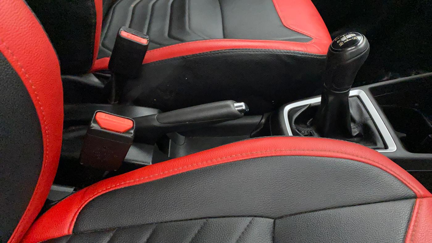 2021 Maruti Swift VXI, Petrol, Manual, 28,464 km, Gear Lever