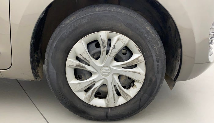 2021 Maruti Swift VXI, Petrol, Manual, 28,464 km, Right Front Wheel
