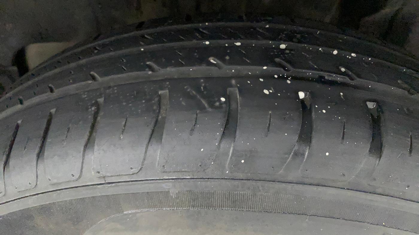 2021 Maruti Swift VXI, Petrol, Manual, 28,464 km, Left Rear Tyre Tread