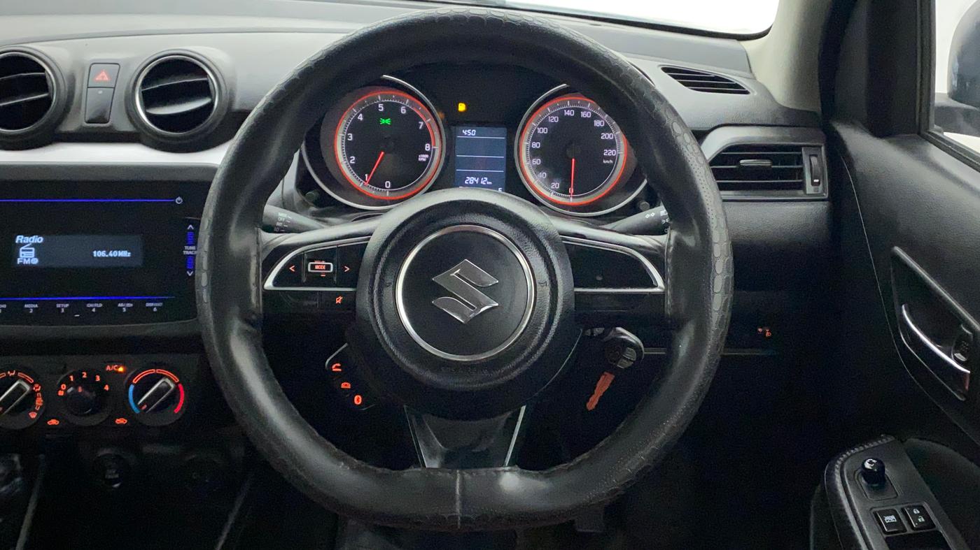 2021 Maruti Swift VXI, Petrol, Manual, 28,464 km, Steering Wheel Close Up