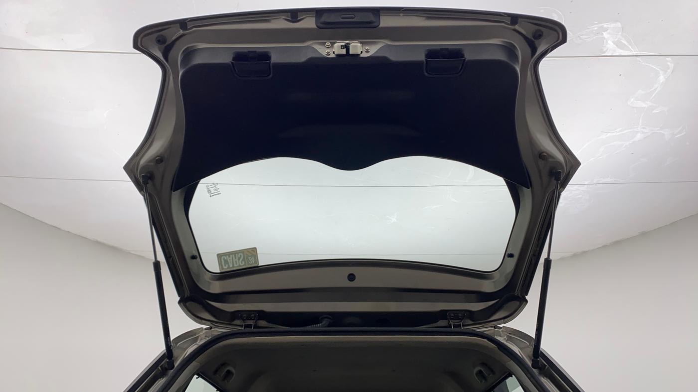 2021 Maruti Swift VXI, Petrol, Manual, 28,464 km, Boot Door Open