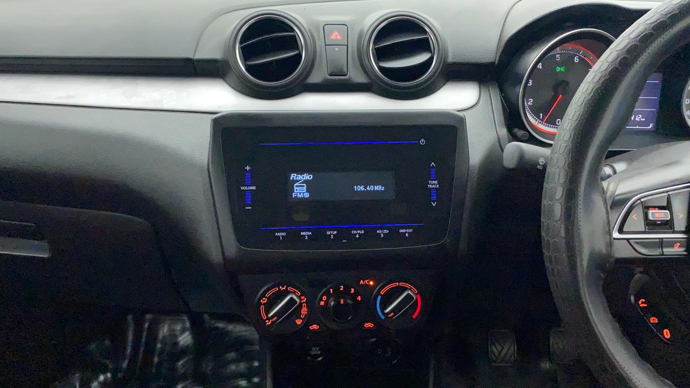 2021 Maruti Swift VXI, Petrol, Manual, 28,464 km, Air Conditioner