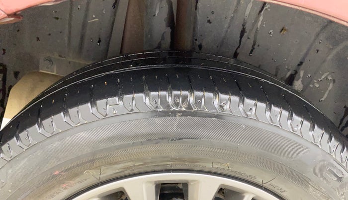2019 Maruti Ertiga ZXI SHVS, Petrol, Manual, 14,705 km, Right Rear Tyre Tread
