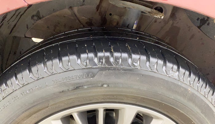 2019 Maruti Ertiga ZXI SHVS, Petrol, Manual, 14,705 km, Left Front Tyre Tread