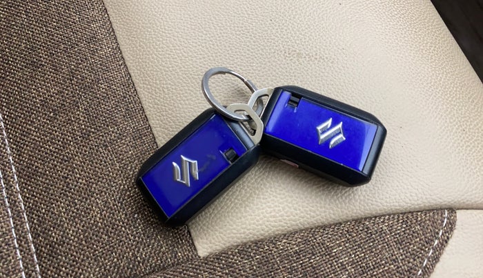 2019 Maruti Ertiga ZXI SHVS, Petrol, Manual, 14,705 km, Key Close Up