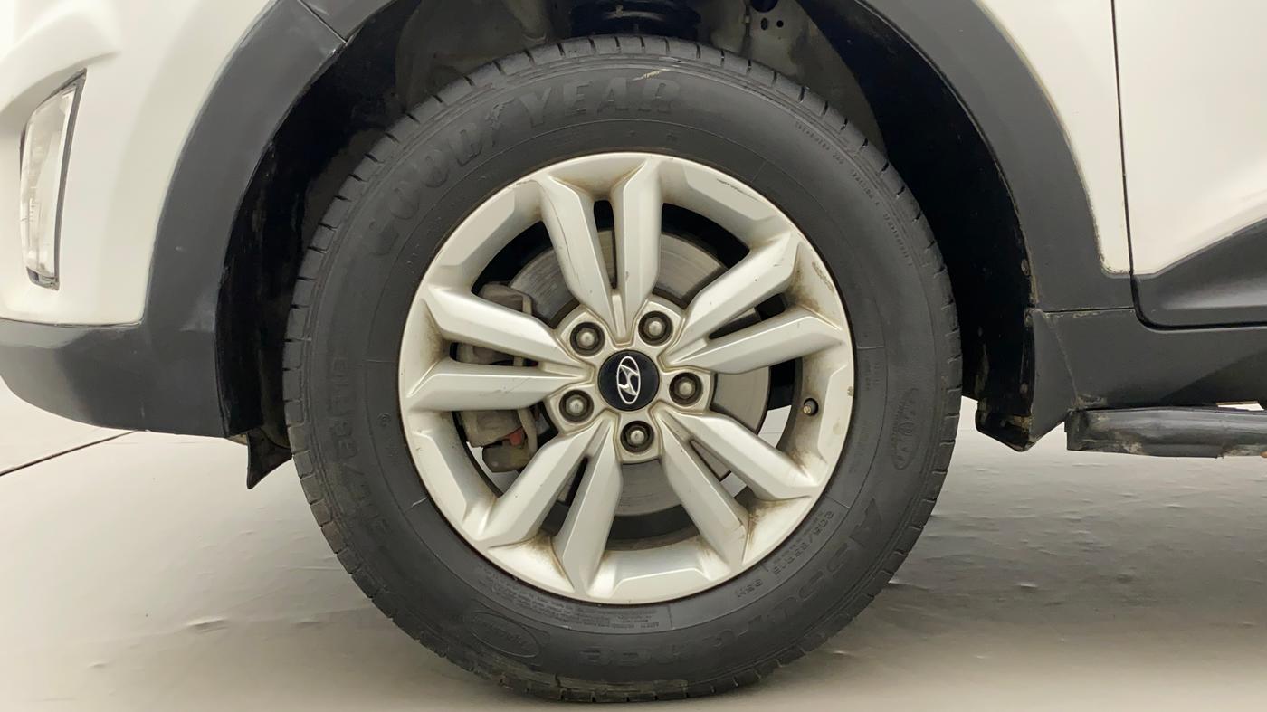 2016 Hyundai Creta SX PLUS 1.6 PETROL, Petrol, Manual, 82,518 km, Left Front Wheel